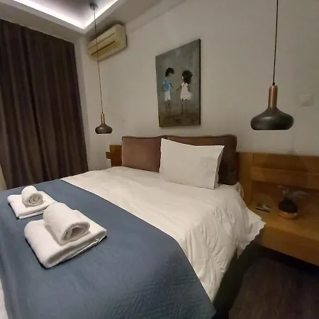 Tsimiski Citycenter Boutique Suites - By Nuvia Domus *