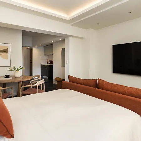 Tsimiski Citycenter Boutique Suites - By Nuvia Domus Apartman